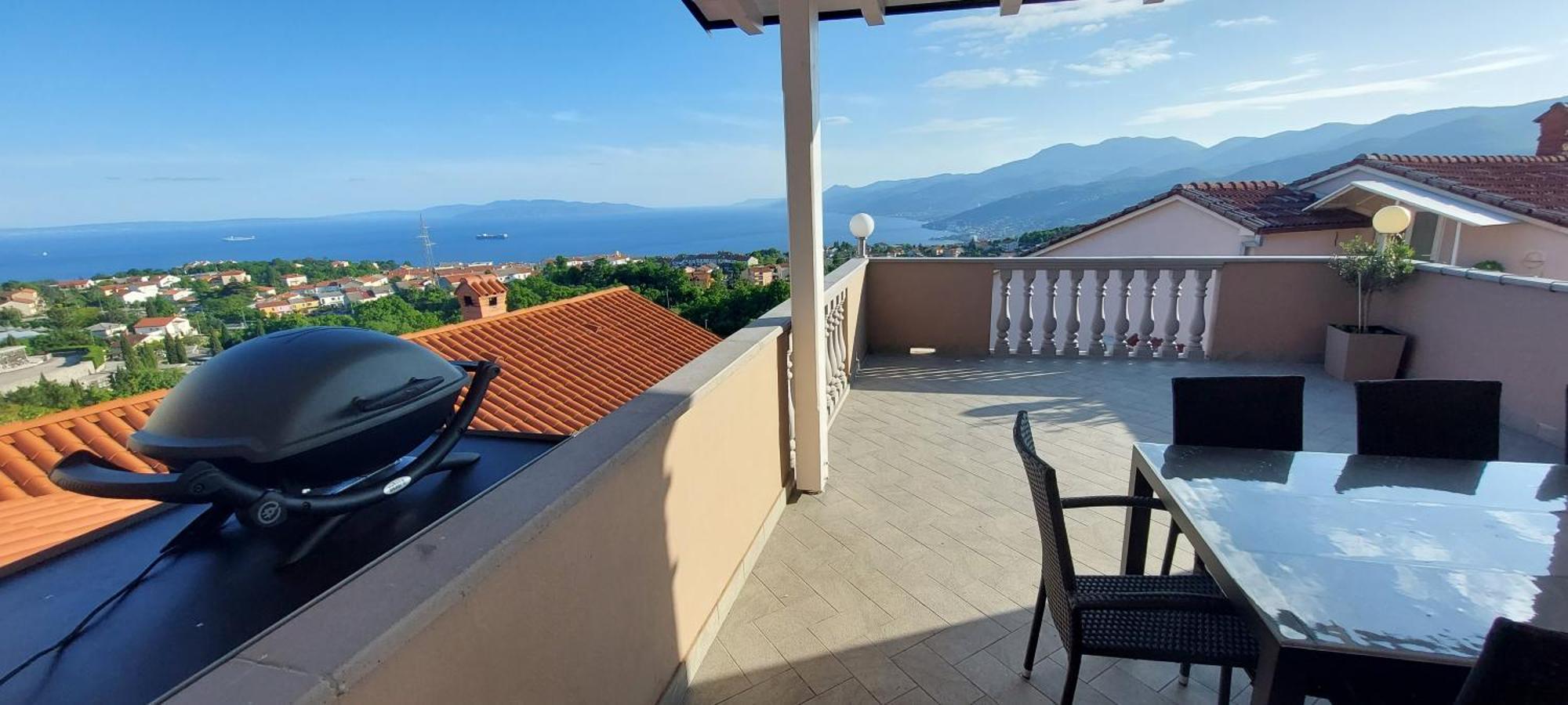 Apartments Villa Kastav In Old Town Center With Sea View And Parking Экстерьер фото