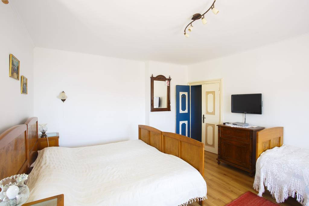 Apartments Villa Kastav In Old Town Center With Sea View And Parking Номер фото