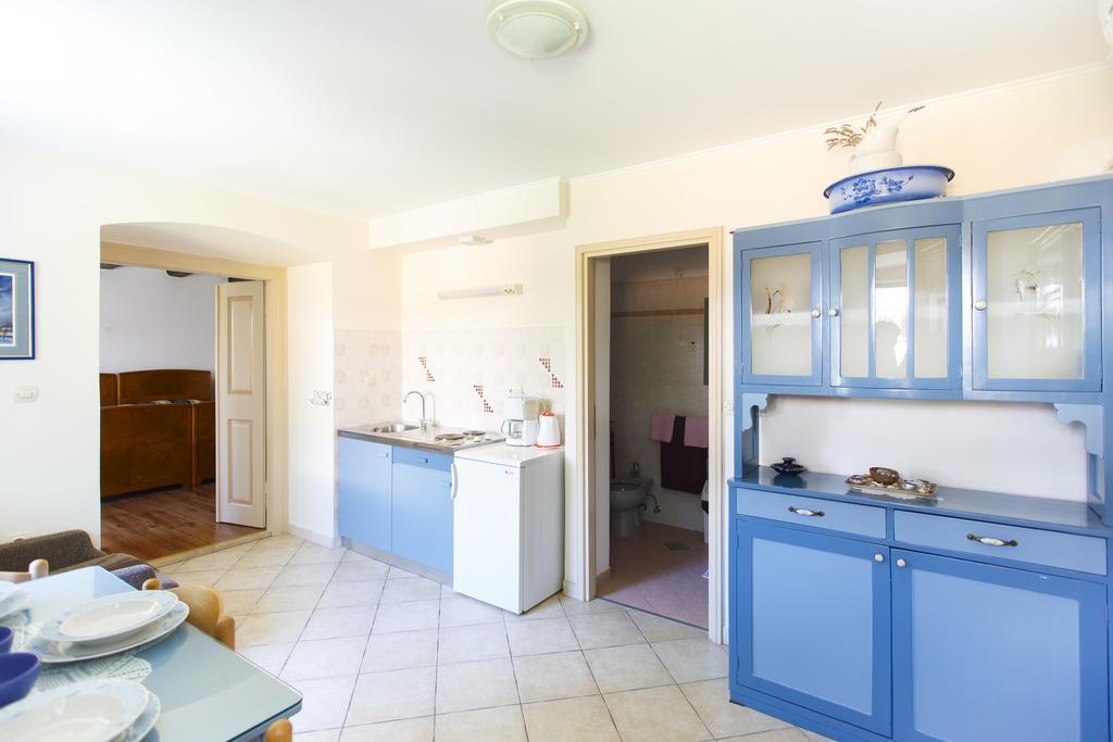 Apartments Villa Kastav In Old Town Center With Sea View And Parking Номер фото