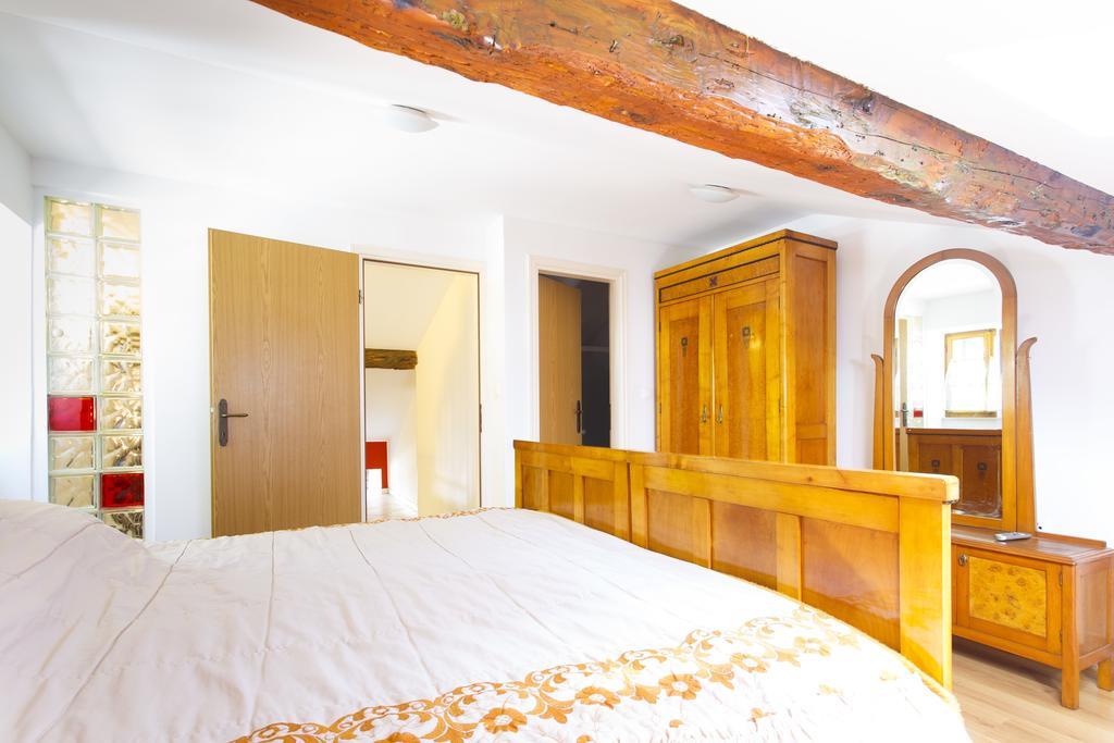 Apartments Villa Kastav In Old Town Center With Sea View And Parking Номер фото