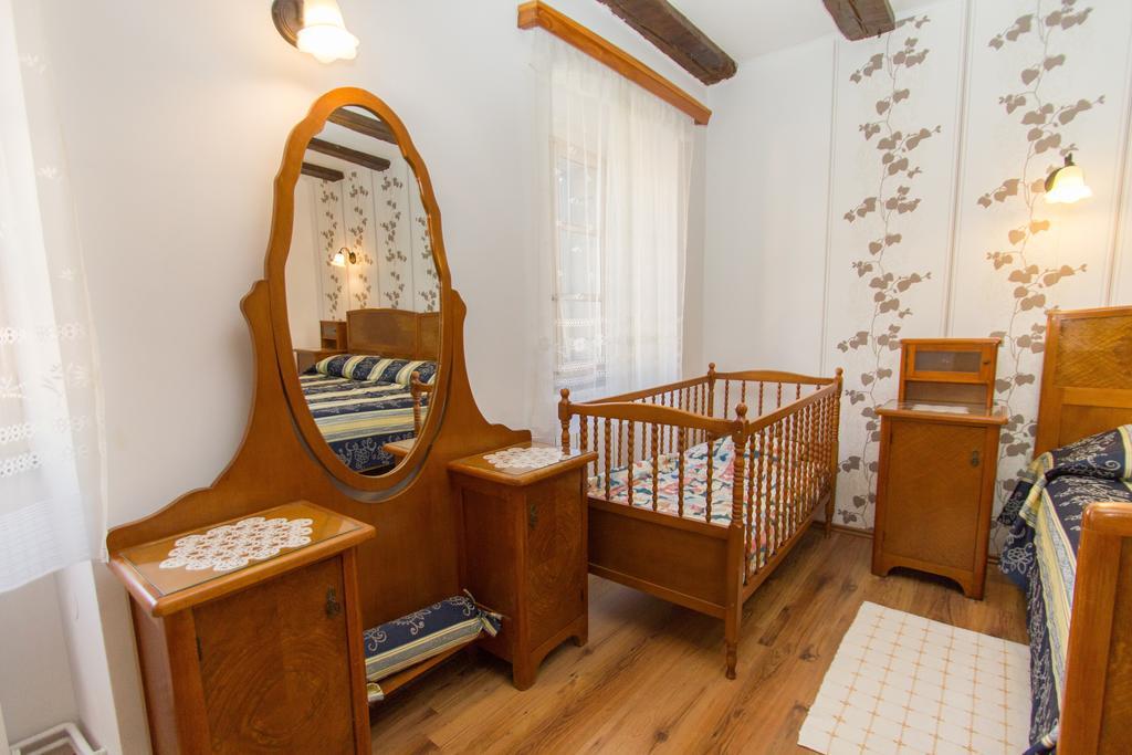 Apartments Villa Kastav In Old Town Center With Sea View And Parking Экстерьер фото